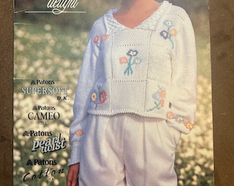 Patons Garden of Delight Beehive Book 640 Womens Cardigans Pullover Tops Knitting Pattern Book