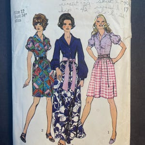 Cut and Complete Step-In Shirt Dress in Two Lengths Vintage 1971 Womens Misses Sewing Pattern Simplicity 9723 Size 12