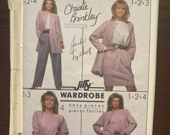 Raglan Sleeve Top Pleated Front Skirt and Pants Very Flared Jacket Womens Misses Sewing Pattern Simplicity 8904 Uncut Size 18