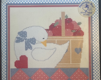 Designs by Gloria & Pat Cross Stitch Pattern Book Hearts Full of Love Book 59