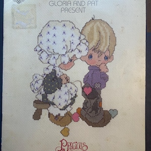 Designs by Gloria & Pat Cross Stitch Pattern Book Precious Moments Sew in Love Book PM-2