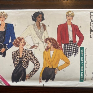 Peut inclure: Un patron de couture pour quatre vestes différentes. Les vestes sont de différentes couleurs et motifs, notamment bleu, rouge, blanc, jaune et léopard. Le patron est de Butterick Classics et est étiqueté "Très facile".