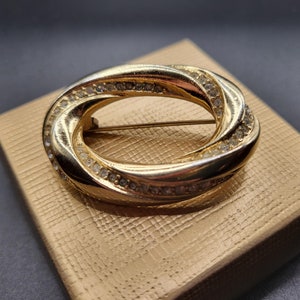 Vintage Christian Dior Brooch. Oval Swirl Designer Vintage Signed Dior.