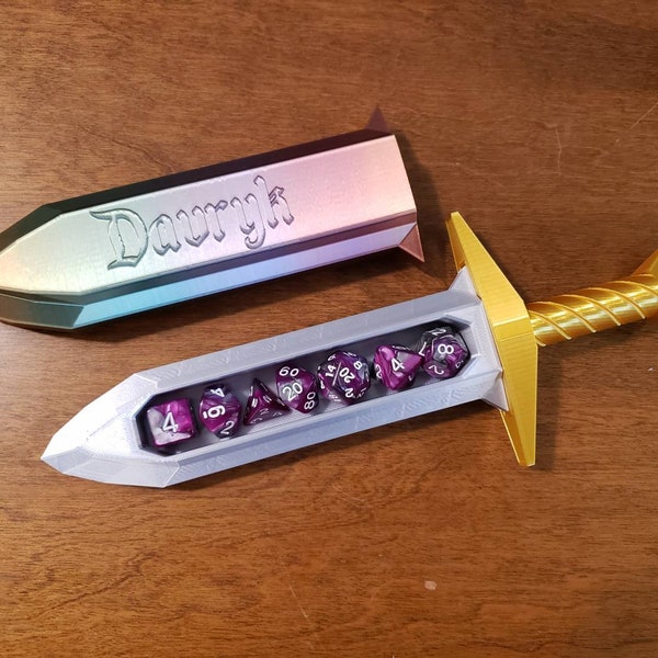 PERSONALIZOWANA Tacka na sztylety do kości | Przechowywanie/pudełko na kości do D&D | Miecz do pudełka na kości | Miecz i pochwa drukowane w 3D! Zdobądź ją w pełni spersonalizowaną!