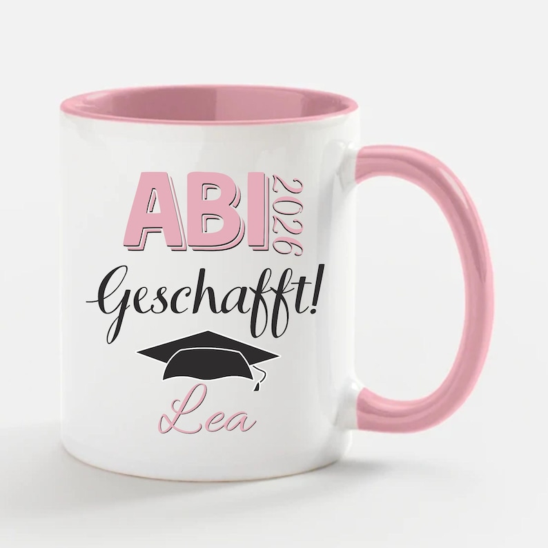 Personalized graduation mug with the saying: Graduation 2026 – Done! Congratulate your child on their graduation in style with this saying! Weiß/Rosa