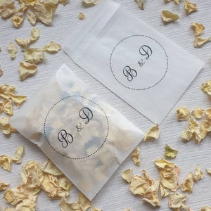 Confettis biodégradables. 10 grands paquets imprimés personnalisés pré-remplis. Pétales de fleurs séchées. Confettis de mariage. Paquets de confettis.