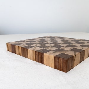 End Grain Chess Set, 12x12x1.25 in Walnut and Ambrosia Maple, Pieces Included, Modern Wood Chess Set, Extra Thick Chess Board image 6