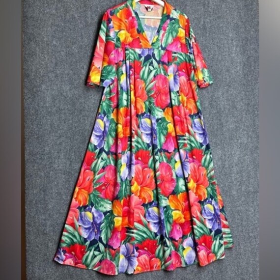 Vintage MW Exclusive house dress mumu vneck kimon… - image 1