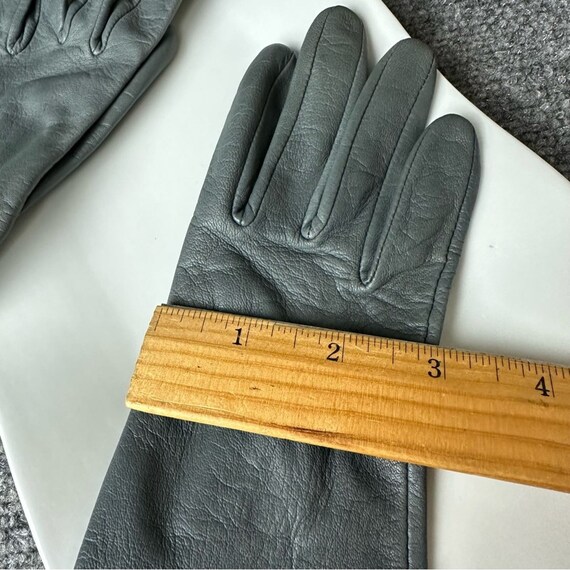 Vintage gray short leather driving gloves silk li… - image 6