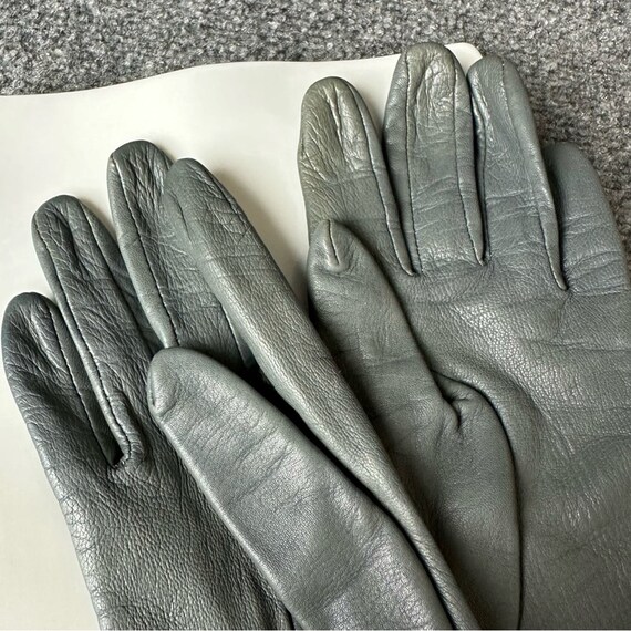 Vintage gray short leather driving gloves silk li… - image 3