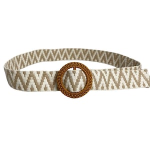 Vintage woven chevron belt round wicker buckle tan on white M/L boho cinch