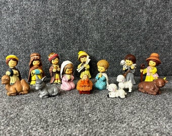 Vintage Enesco Nativity Set 14 piece with original open box Christmas children