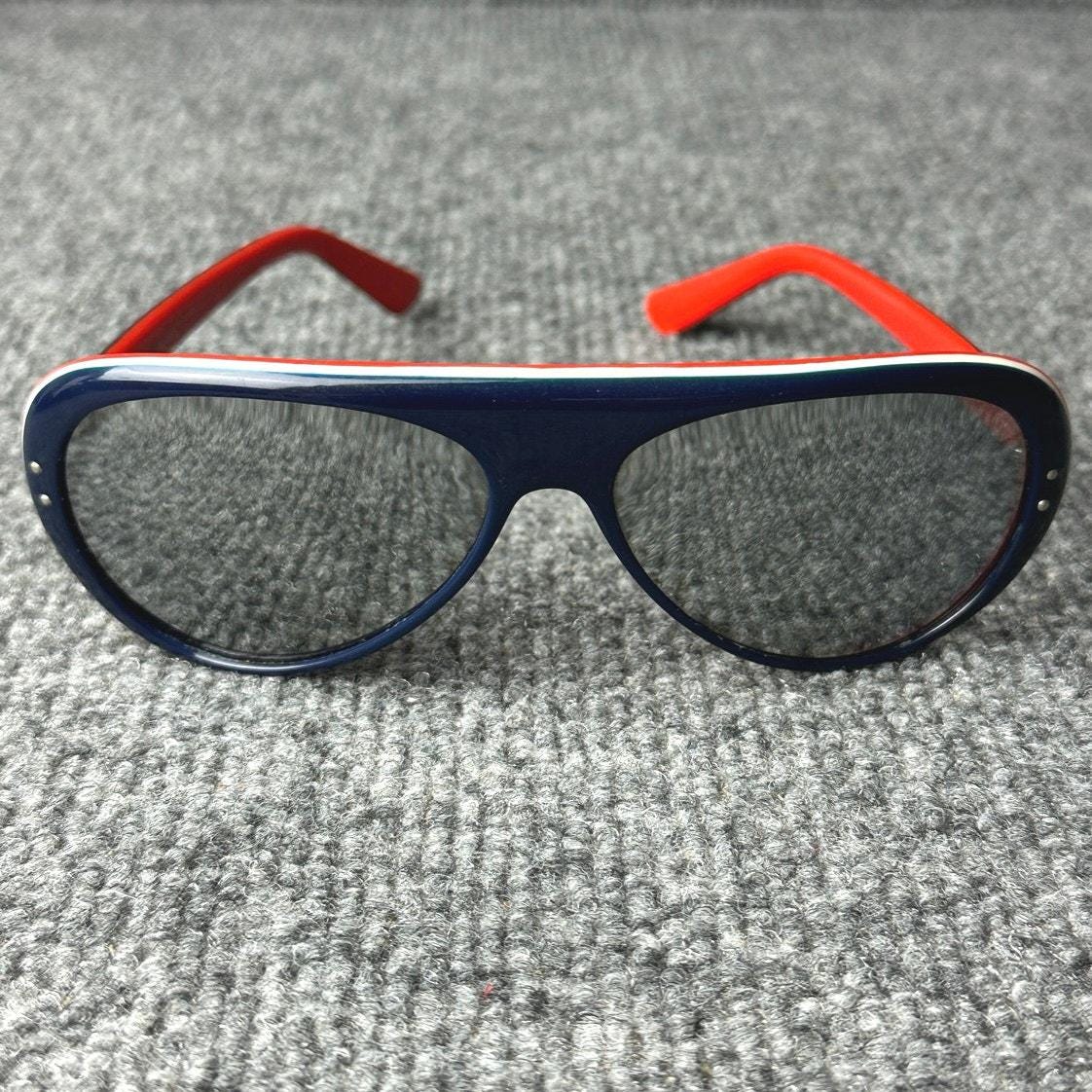 Vintage Red and Blue Aviator Sunglasses - Retro Style MADE IN JAPAN 70s Original Vintage Ski Sunglasses Made in Japan Black Red  main image 4