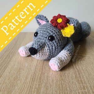 Wolf crochet pattern - PDF file - beginner friendly