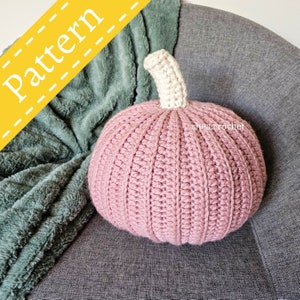 Pumpkin pillow crochet pattern - PDF File