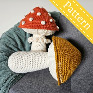 Mushroom pillow -  crochet pattern - PDF  file