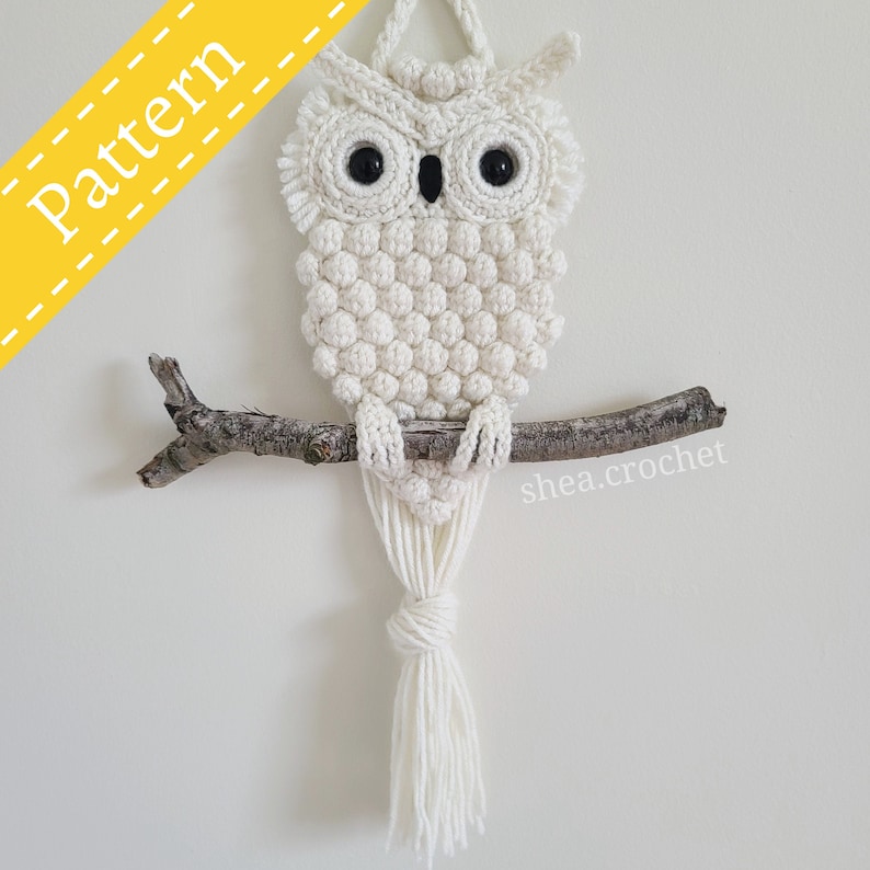 Owl crochet pattern PDF file wall hanging image 1