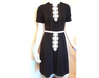 Gorgeous 1960s Black and White Dress - Polyester, Waist 24-26