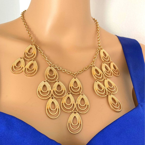Cleopatra Style Necklace - Gold Tone Accented Necklace - Extends up to 20', Vintage