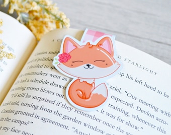 Cozy Fox Magnetic Bookmark | Fox Bookmark | Magnetic Bookmark | Kawaii Fox | Cute Fall Bookmarks | Kawaii Bookmarks | Bookish Gifts for Her