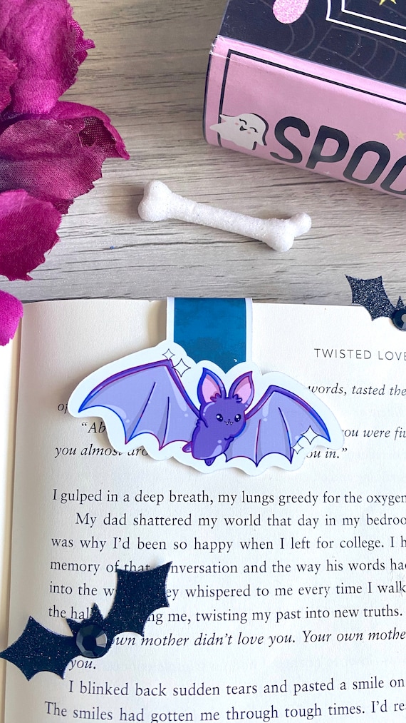 Cute Gothic Bat Magnetic Bookmark | Halloween Bookmark | Magnetic Bookmark | Book Lover | Halloween Bookmarks | Bookmarks | Witchy Books |