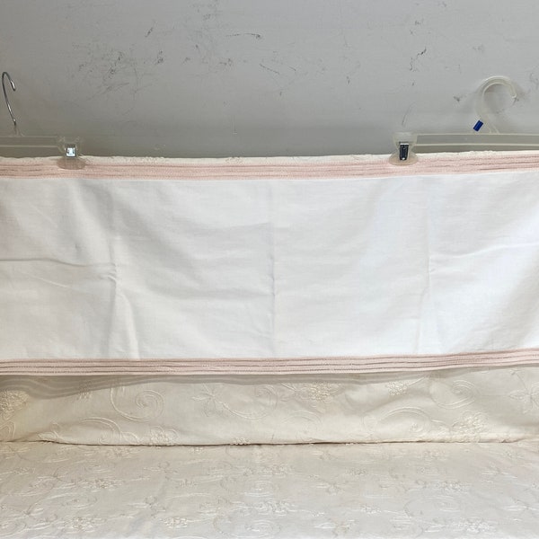 Vintage White Linen Table Runner with Peach Lace Embroidery Blank Fabric Crafts Blank Table Decor