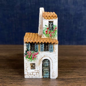 Gault Houses - Etsy