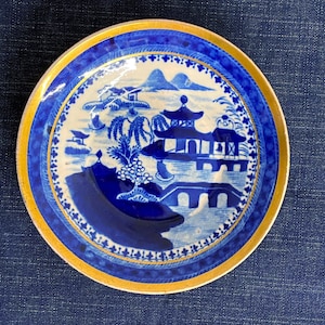 Antique Flow Blue Nanking Porcelain Fruit Bowl: Staffordshire England 1824-1826