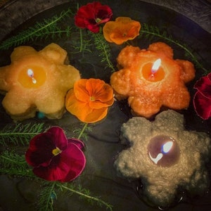 Floating Flower Candle, Flower Candle, Primitive Candle, Scented Floating Flower Candle, Candlesmith Candles, Floating Candles