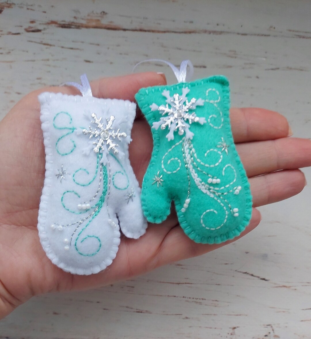 personalized-christmas-mitten-ornaments-christmas-2023-mint-and-white