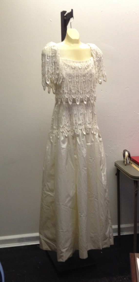 Vintage wedding gown
