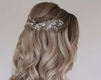 Pearl Wedding Hair Vine: Bridal Headpiece with Leaves