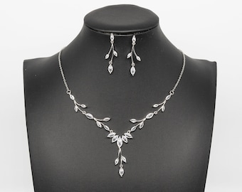 Set di collana e orecchini per la sposa Collana per sposa Set di gioielli da sposa in argento Set di gioielli floreali Set di orecchini e collana in argento da sposa