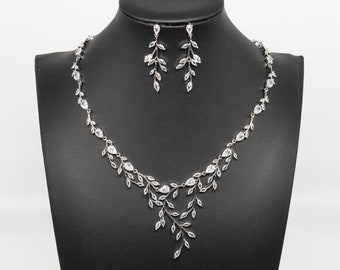 Wedding Jewellery Sets 2024, Silver Bridal Jewellery Set, Bridal Jewelry Set for Bride, Bride Necklace and Earring Set, Floral Necklace