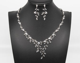 Set di gioielli da sposa 2024, set di gioielli da sposa in argento, set di gioielli da sposa per la sposa, set di collana e orecchini per la sposa, collana a foglie da sposa