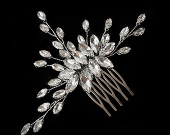 Wedding Hair Accessories for Bride Silver Bridal Hair Comb Bridal Side Hair Comb Crystal Hair Comb for Brides 2024 Bridal Hair Comb Crystal