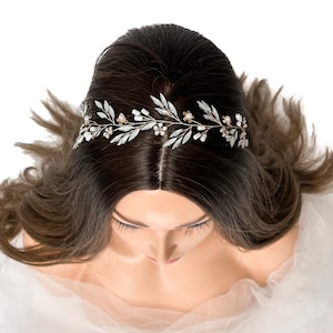 Crystal Floral Wedding Hair Vine: Gold Bridal Headpiece (31cm)