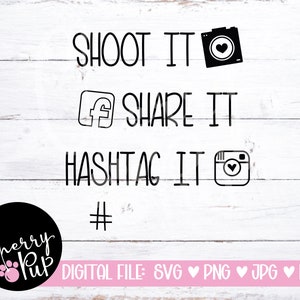K&ouml;nnte beinhalten: Schwarzwei&szlig;es digitales Download-Grafik mit dem Text "Shoot it, Share it, Hashtag it #" mit einem Kamerasymbol und einem Facebook-Symbol.