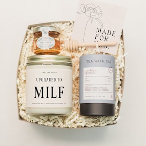 MILF Candle Push Present For New Mom Gifts MILF Est 2022 Gift for Preg –  Cute But Rude