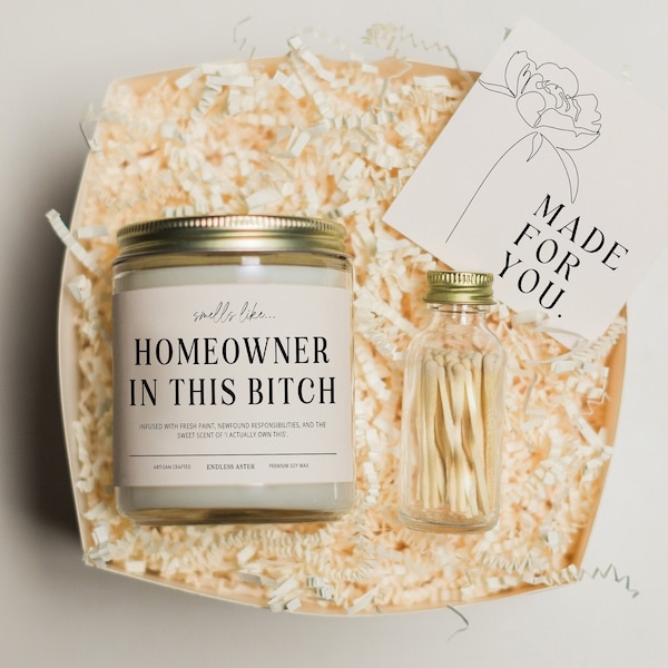 Smells Like Homeowner In This Bitch Soy Candle Gift Box For Homeowner, House Closing Gift for Women and Men, Housewarming Gift for New Home