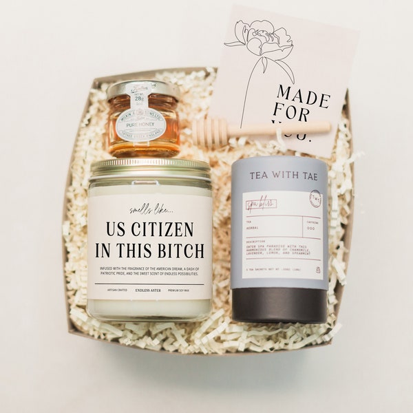 Citizenship Celebration "US Citizen In This Bitch" Candle Gift Box, Funny Congrats Candle, Naturalization Ceremony Gift for New USA Citizen