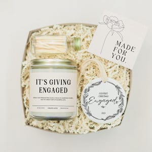 It’s Giving Engaged Candle Engagement Gift Box for Couple, Gift For Just Engaged Friend, Bride To Be Gift For Her, Funny Engagement Gift
