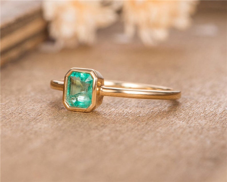 Solid 14k Gold Wedding Ring Emerald Engagement Ring Anniversary Rings Wedding Rings