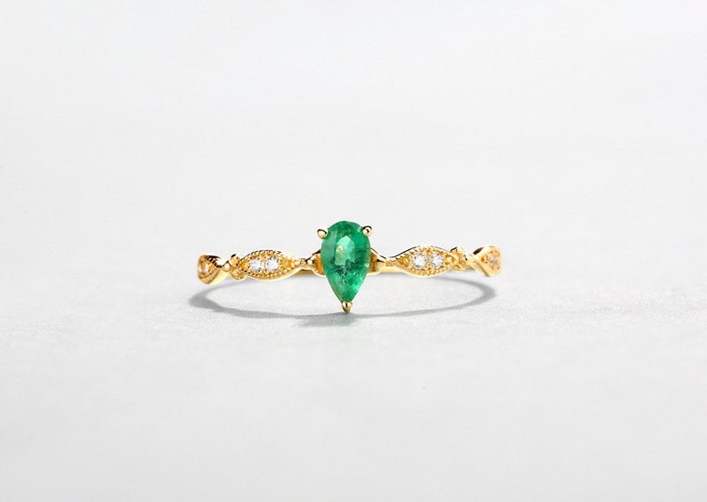 14k gold ring Solid 14k gold pear cut natural emerald ring emerald ring gemstone ring
