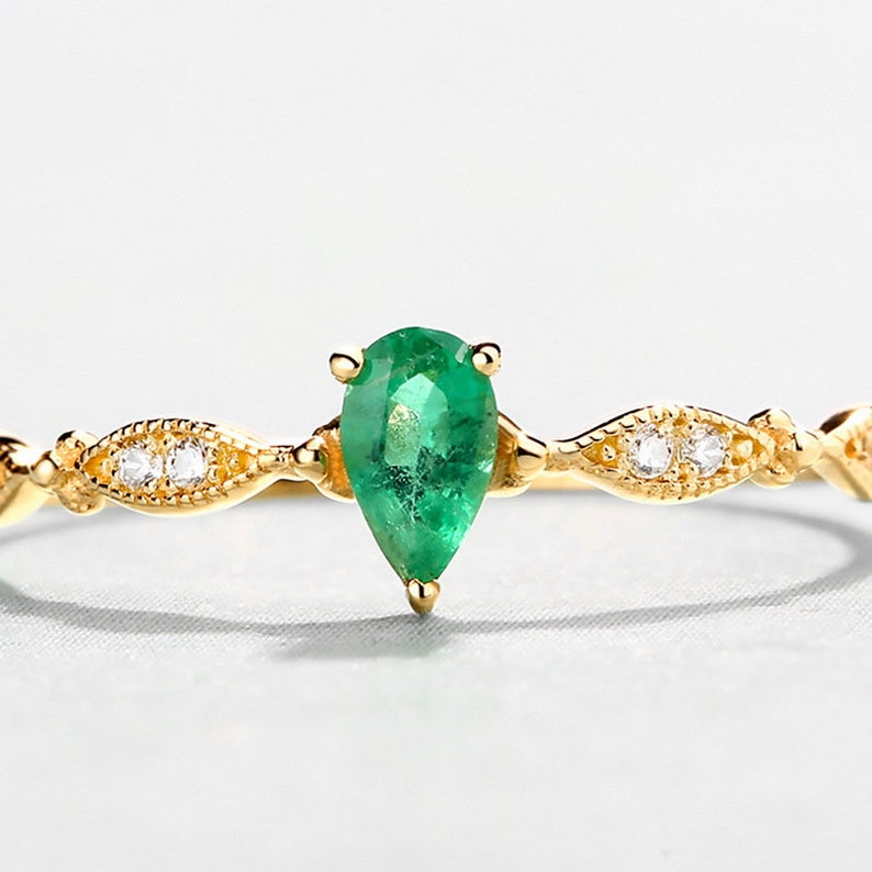 14k gold ring Solid 14k gold pear cut natural emerald ring emerald ring gemstone ring