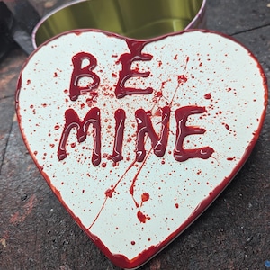 My Bloody Valentine Heart Box - Etsy