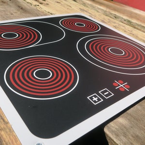 Assiette extérieure pour la cuisine en terre | Plaques de cuisson, plaques de cuisson en céramique, plaques de cuisson pour cuisine en terre, cuisine pour enfants, cuisine de jeu, cuisinière à construire, cuisine