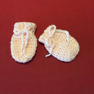 Baby Mittens (0-3 months)