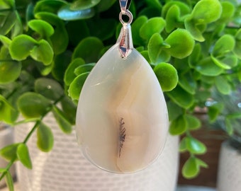 Natural Scenic Dendritic Agate Pendant Necklace