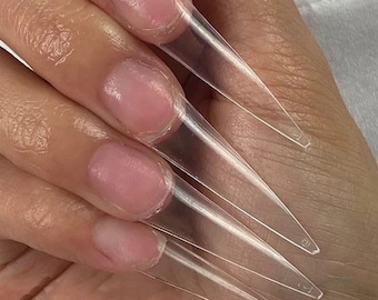 Long stiletto nail tips (600 pcs) Easy coffin tips Clear nail tips